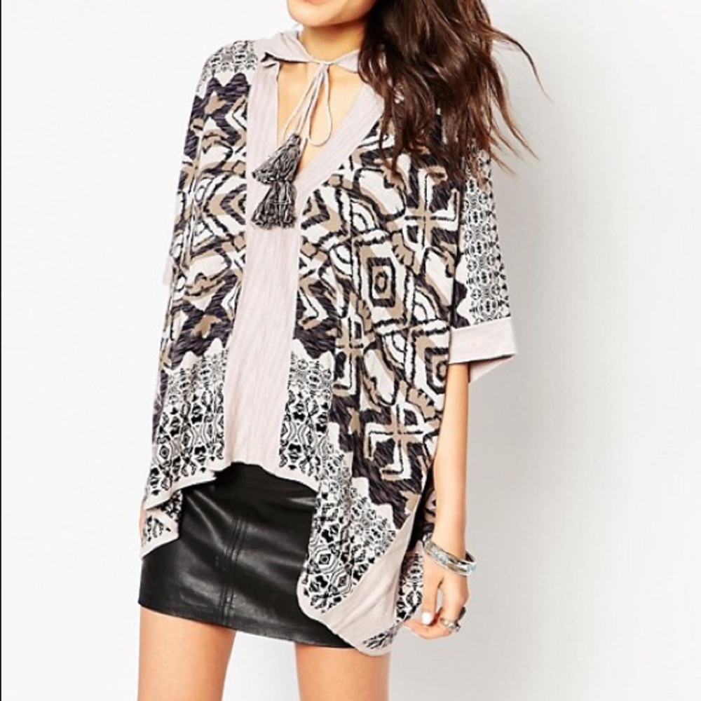 Gypsy 05 Poncho with Hood